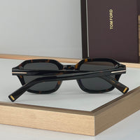 TOM FORD TI21 Tom Ford Icon Square Collection Sunglasses 🔱
