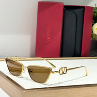 Valentino VLOGO SIGN CAT-EYE TITANIUM FRAME VLS135B Sunglasses✨
