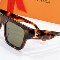 Louis Vuitton Z2125W LV Clash Square Large Sunglasses ✨