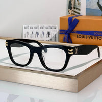 Louis Vuitton Z2927U LV Midnight Cat Eye Sunglasses   ✨
