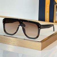 Louis Vuitton Z2906U LV Waimea Mask Round Sunglasses ✨