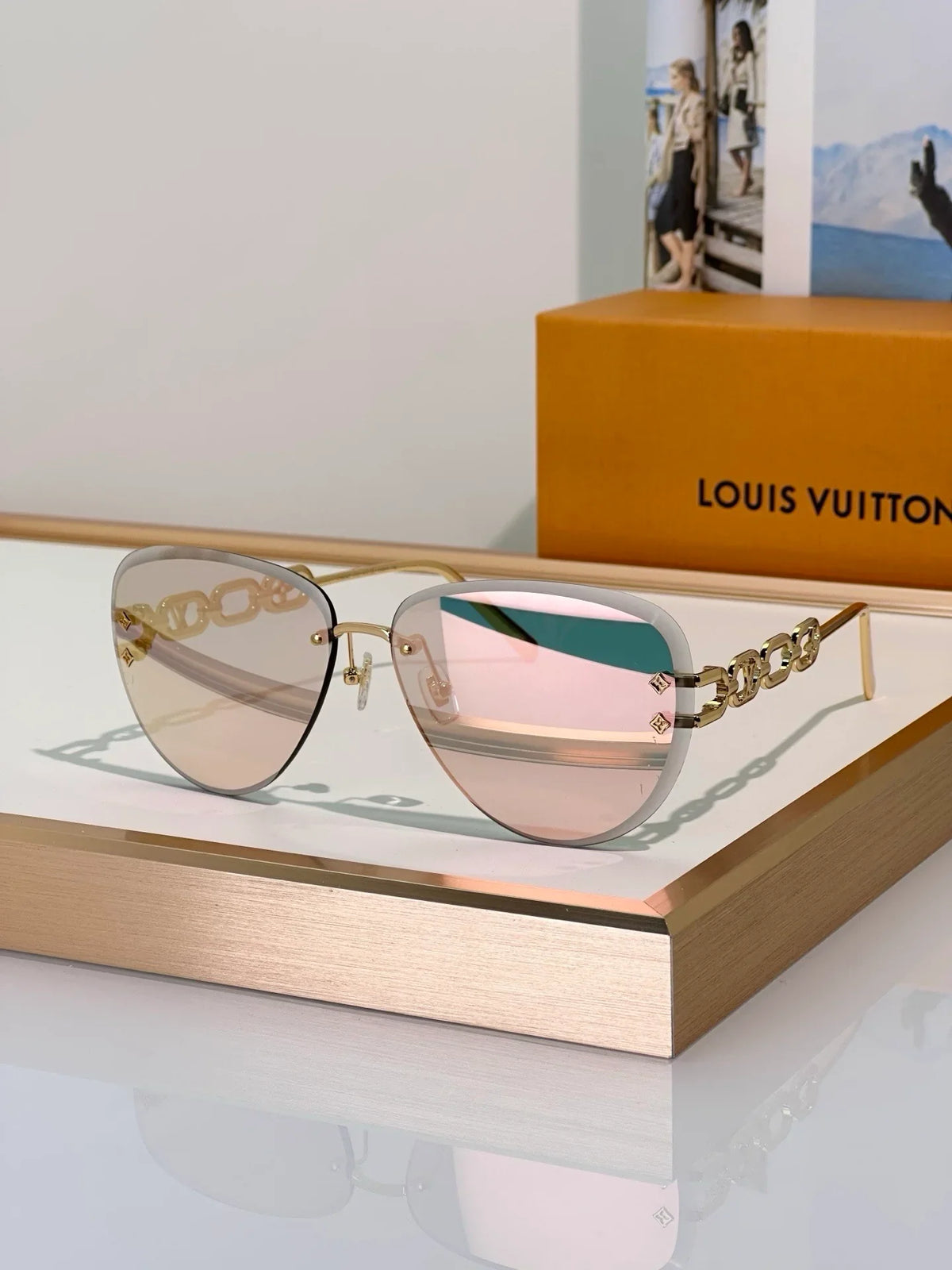 Louis Vuitton Z1854U LV Jewel Pilot Sunglasses NEW   ✨