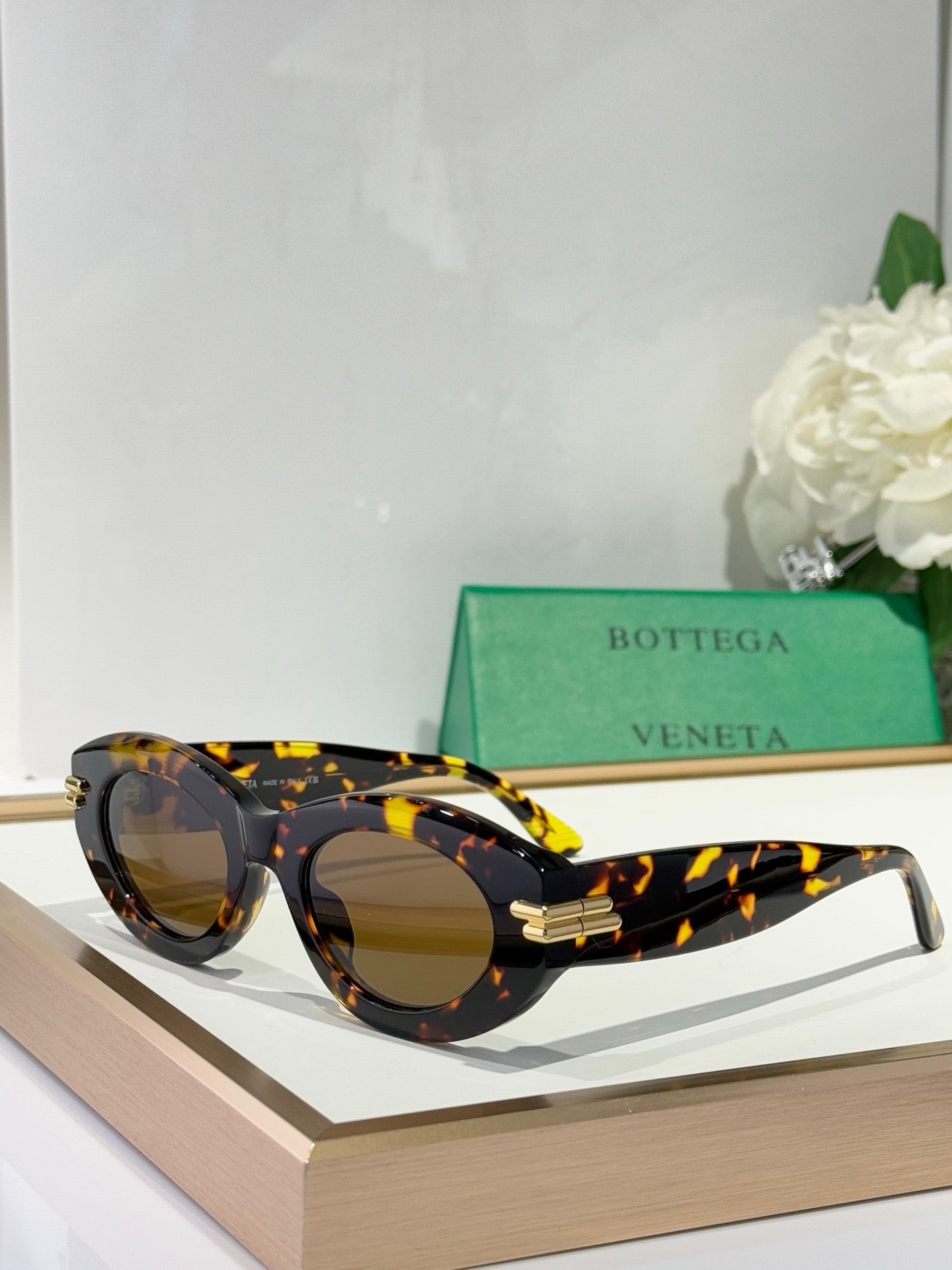 BOTTEGA VENETA BV1322S  Women's Sunglasses💚