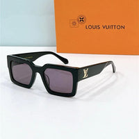 Louis Vuitton Z2076E  LV Clash Low Square Sunglasses ✨