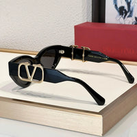 '-  Valentino KYLIE JENNER V-Due Acetate & Titanium Cat-Eye Sunglasses✨