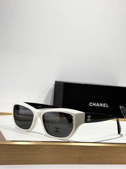 CHANEL A71765 EXCLUSIVE  Cat Eye Sunglasses - Chanel Eyewear  🖤
