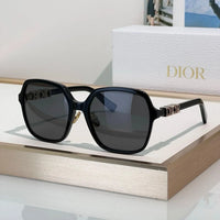 DIOR CD DiorTreasure S1F Square  Sunglasses ✨