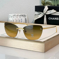 CHANEL Cat Eye 4286T SUNGLASSES🖤