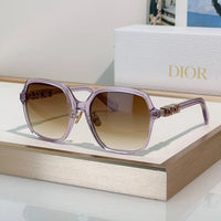 DIOR CD DiorTreasure S1F Square  Sunglasses ✨