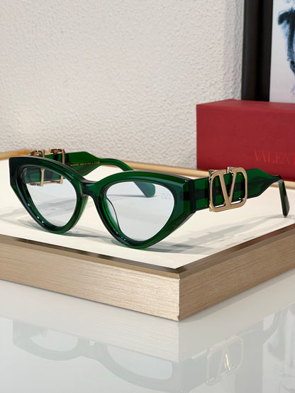 -  Valentino KYLIE JENNER V-Due Acetate & Titanium Cat-Eye Sunglasses✨ - onlinechics.com