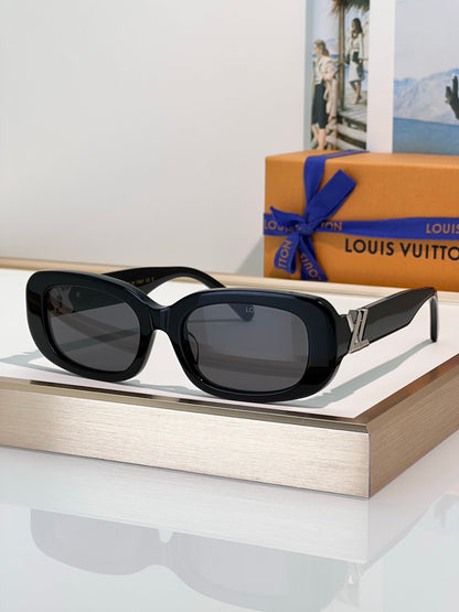 Louis Vuitton Z3013U LV Go-14 Oval Sunglasses  ✨ - onlinechics.com