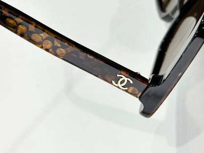CHANEL 9157 Exclusive Square Sunglasses   🖤 - onlinechics.com