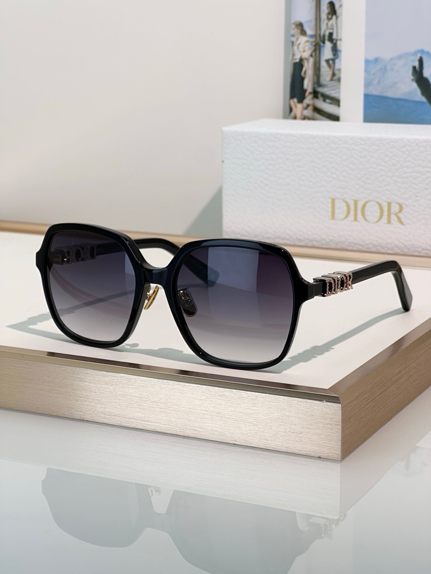 DIOR CD DiorTreasure S1F Square  Sunglasses ✨