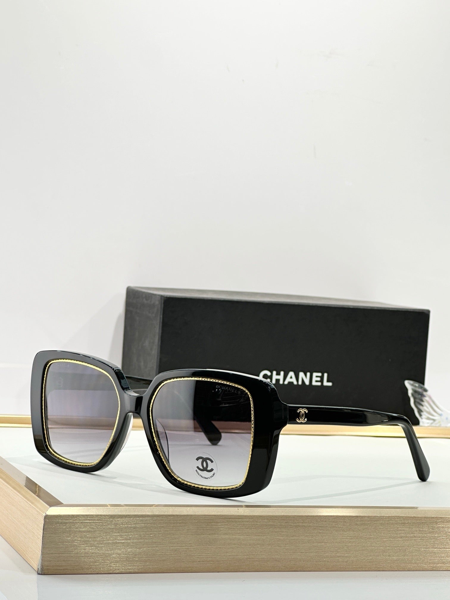 CHANEL 9157 Exclusive Square Sunglasses   🖤 - onlinechics.com