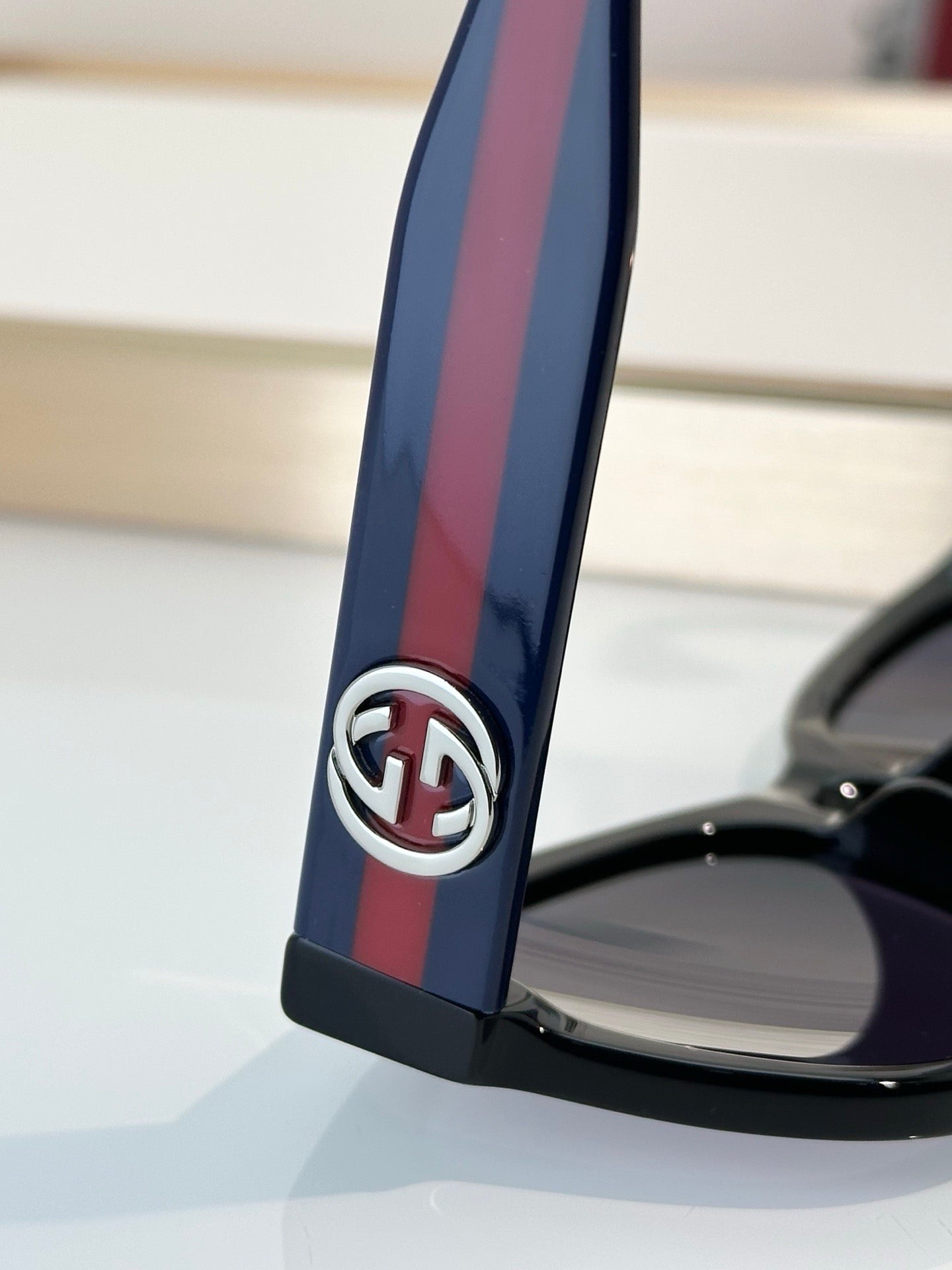 Gucci GG1866SK 001  Women's Sunglasses ✨ - onlinechics.com