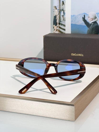 TOM FORD  Iggy TF1364 52N  As seen on KYLE Sunglasses🔱