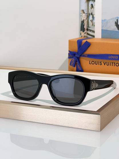 Louis Vuitton Z3048U LV Frog Round Square Sunglasses  ✨ - onlinechics.com