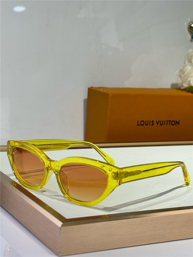 Louis Vuitton Z2481U LV Essential Cat Eye Sunglasses ✨