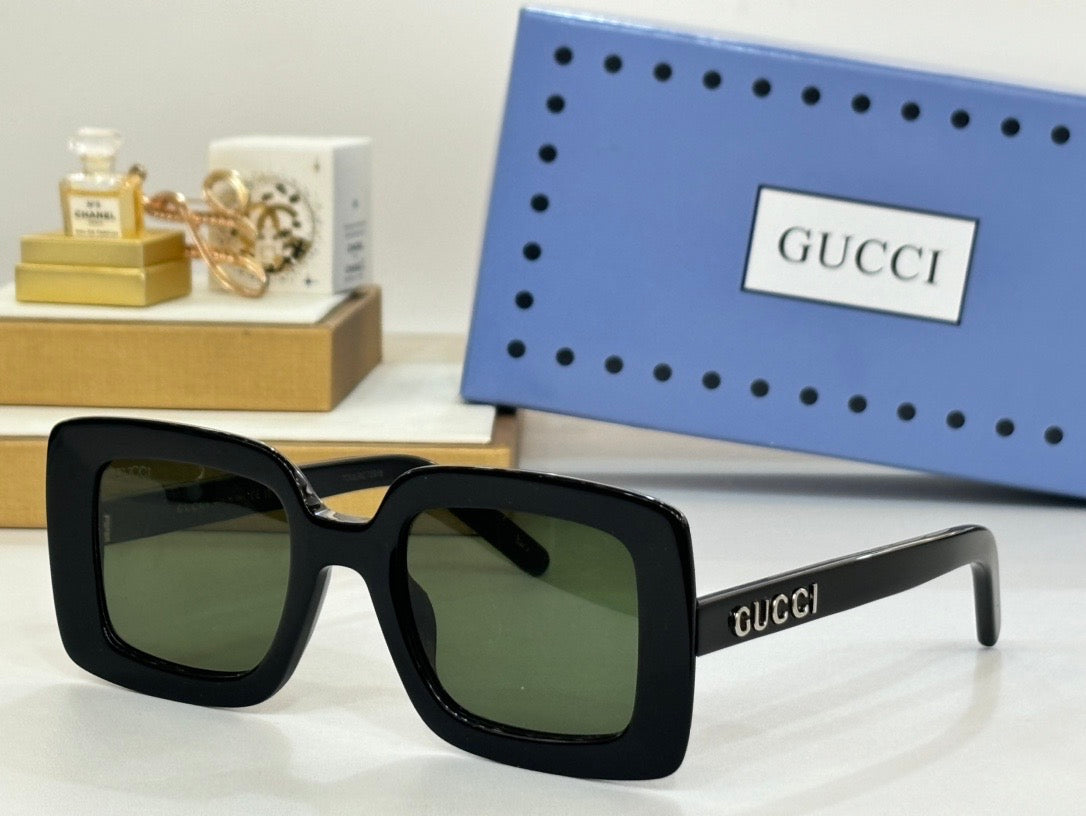 GUCCI GG1718S Women's Oversize Square Sunglasses  ✨