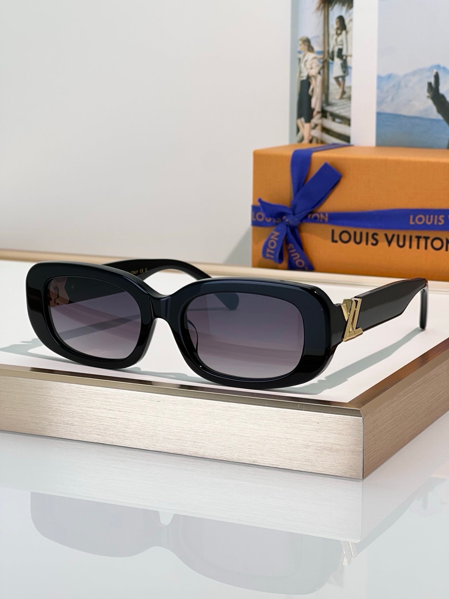 Louis Vuitton Z3013U LV Go-14 Oval Sunglasses  ✨ - onlinechics.com