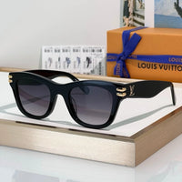 Louis Vuitton Z2927U LV Midnight Cat Eye Sunglasses   ✨