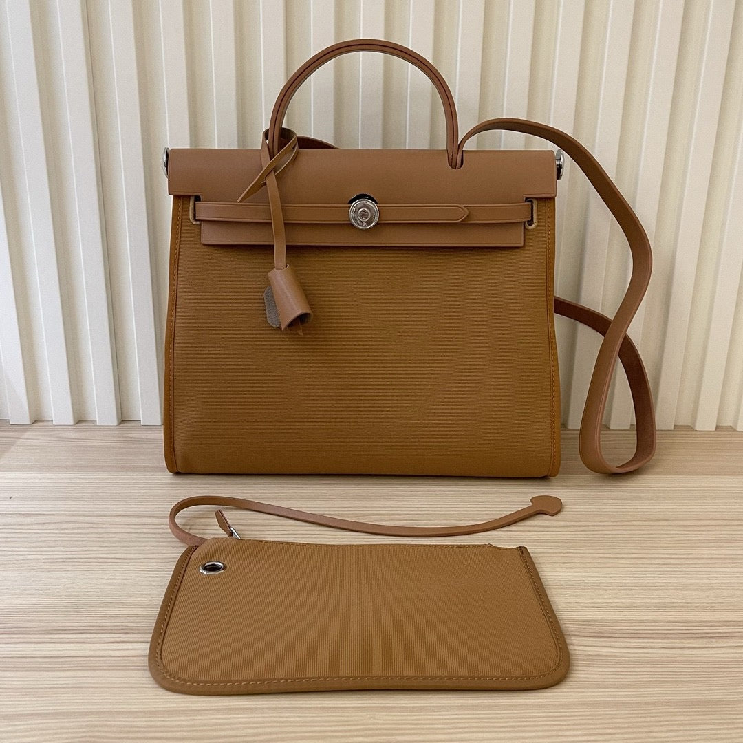 HERMES Herbag Messenger 39 bag  ✨