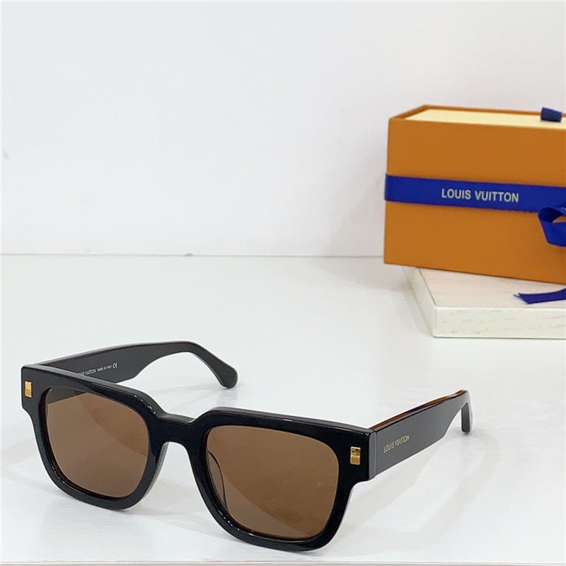 Louis Vuitton 2622E LV Escape Square Sunglasses  ✨