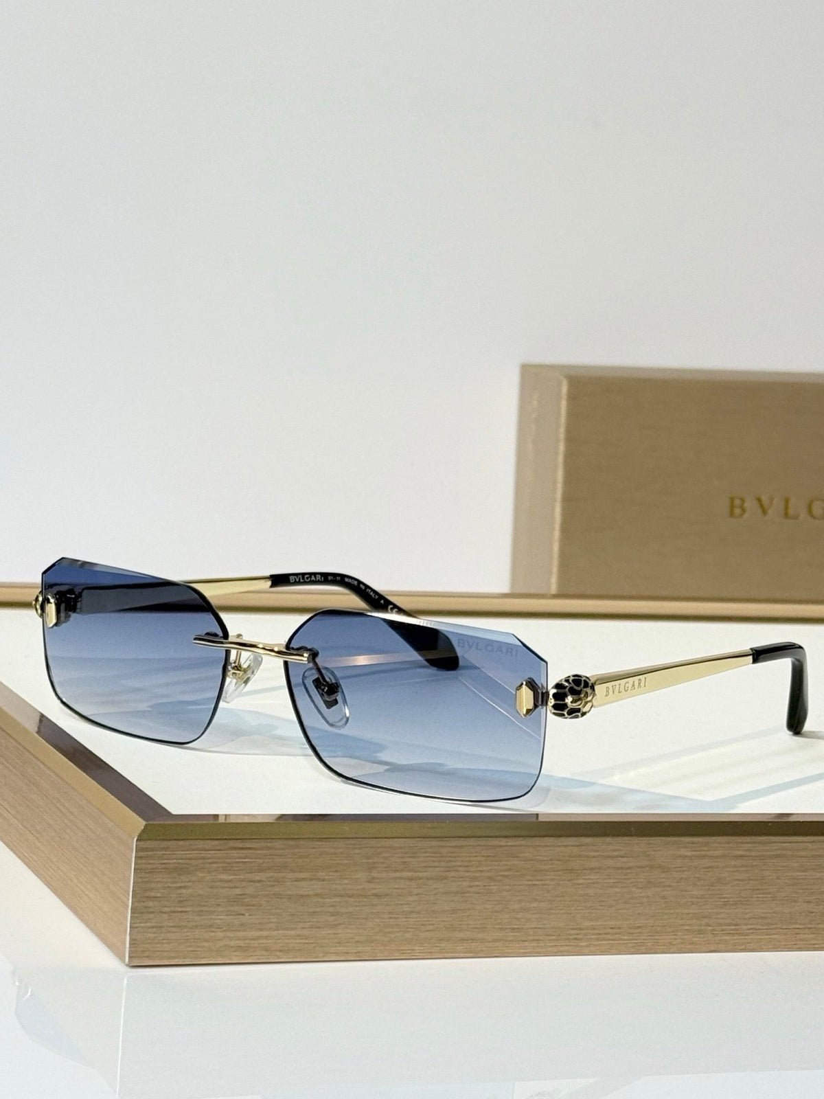 BVLGARI  Bvlgari Serpenti Forever BV 40108U 33E Sunglasses ✨