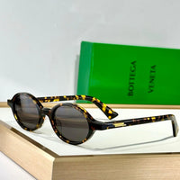 BOTTEGA VENETA BV1388 Sunglasses-Glasses 💚