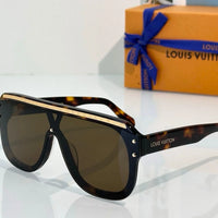 Louis Vuitton Z2878U LV Waimea Mask Round  Sunglasses  ✨
