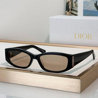 DIOR Diorraphique S1I 10A0 Black Cat Eye  Sunglasses ✨
