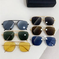 GIVENCHY GV 40041 U 02C  Sunglasses ✨