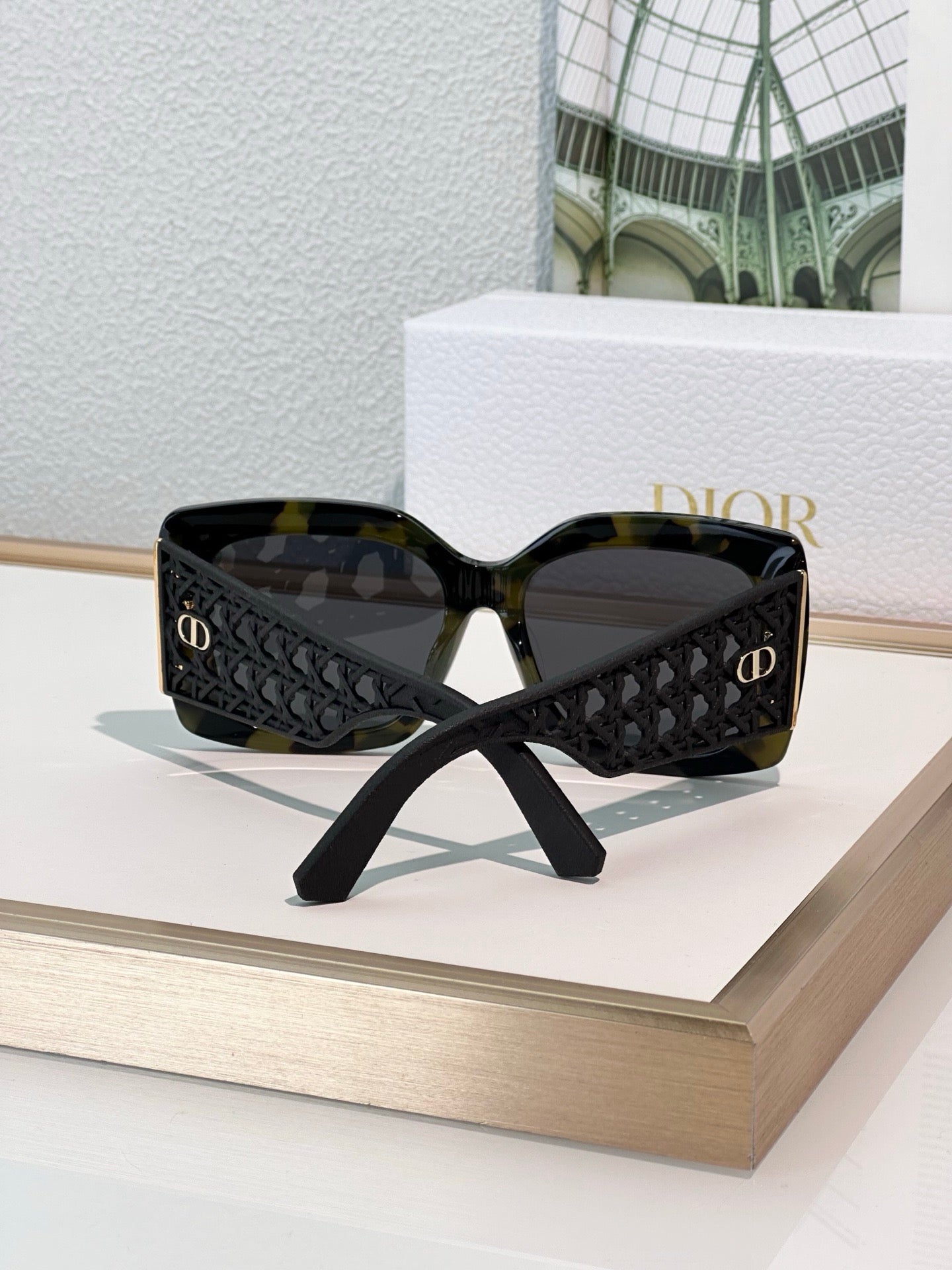 DIOR VeryDior S1F Black Square Sunglasses✨