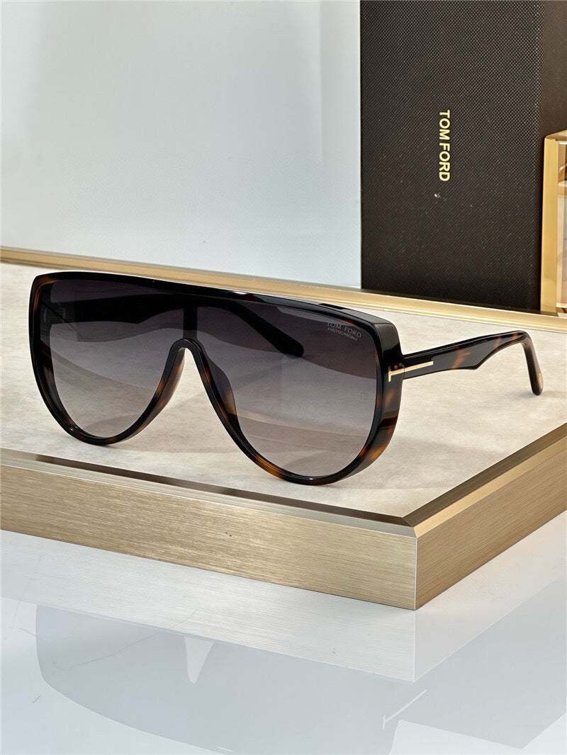 TOM FORD  Tom Ford PHOTOCHROMATIC ACHILLES Sunglasses 🔱 - onlinechics.com