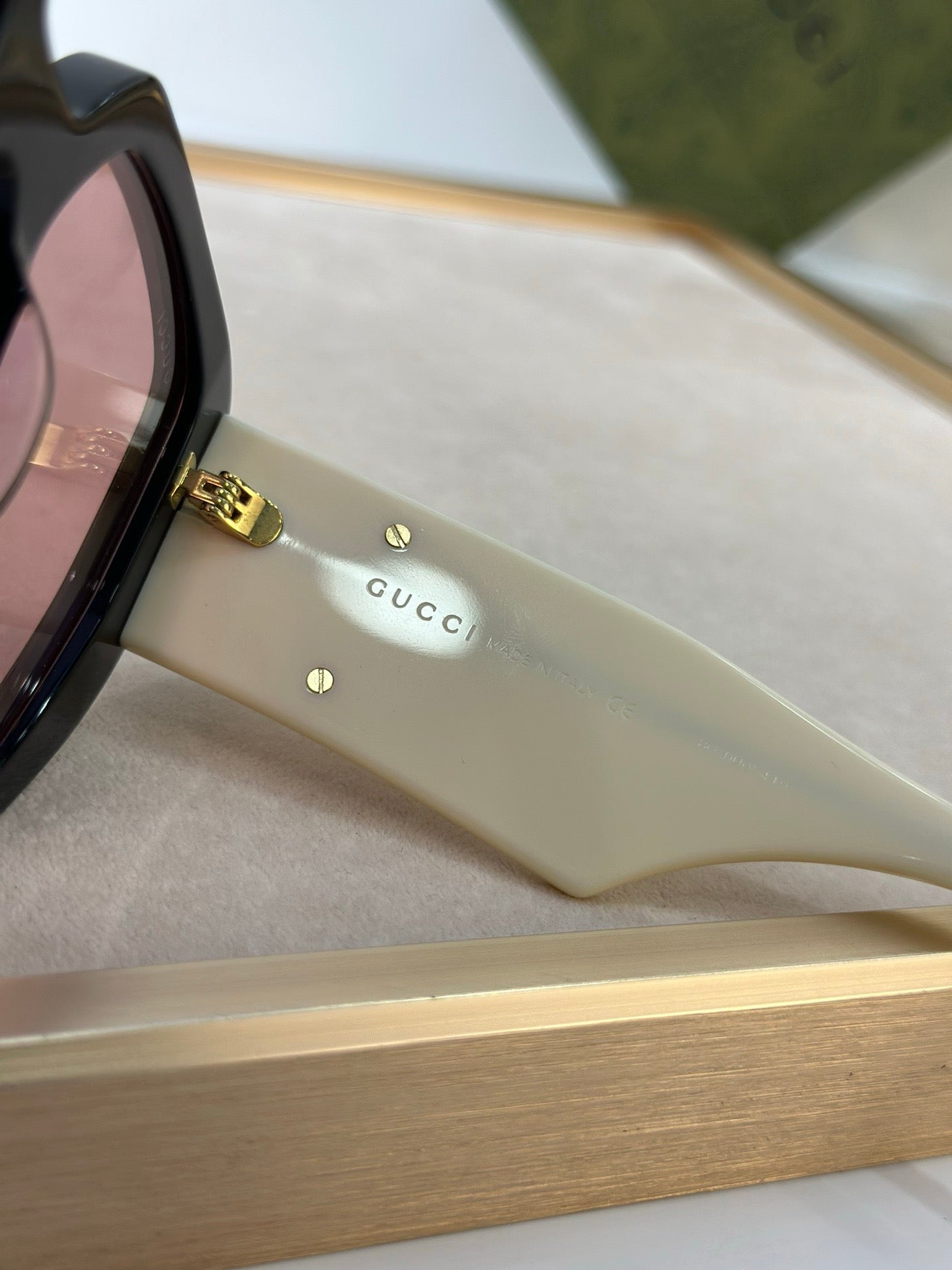 Gucci GG 0956S 001 Unisex Sunglasses ✨