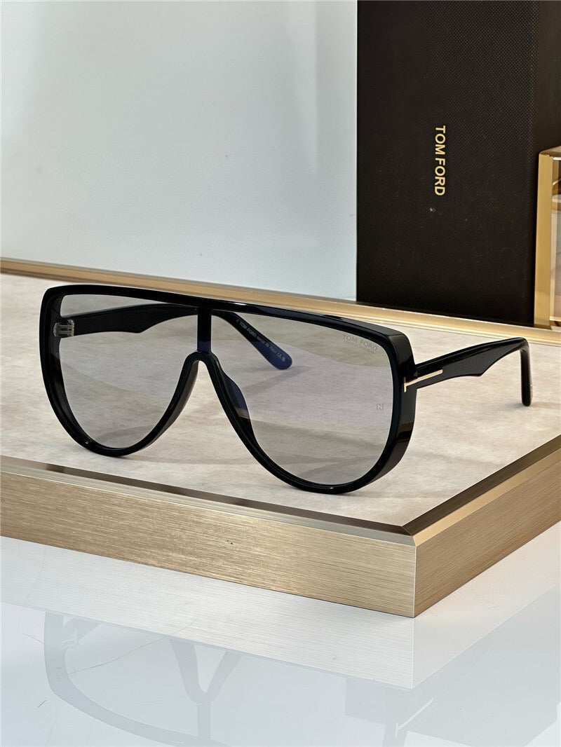 TOM FORD  Tom Ford PHOTOCHROMATIC ACHILLES Sunglasses 🔱 - onlinechics.com