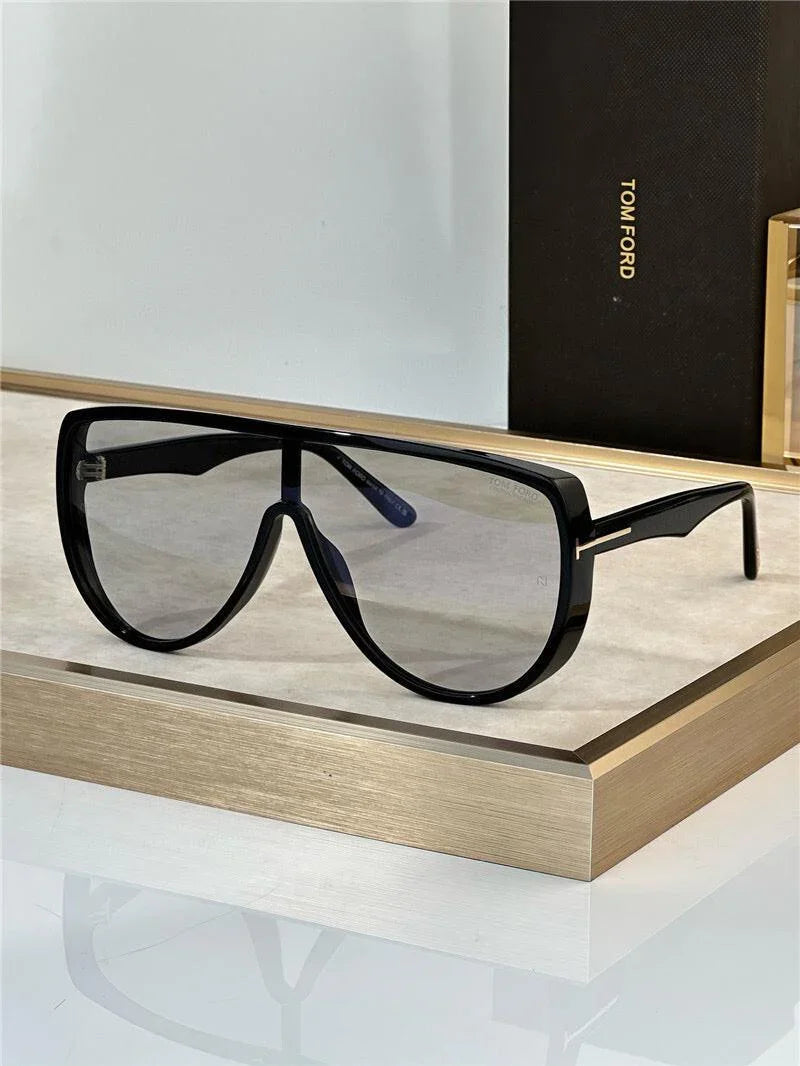 '-  TOM FORD PHOTOCHROMATIC ACHILLES Sunglasses 🔱