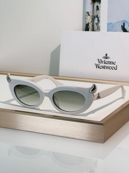 Vivienne Westwood SOO Sunglassess 5099  Little devil horn Saturn Logo cat's eye ✨