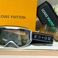 Louis Vuitton Z3137E LV Ski LV Snow Gradient Mask 🥽