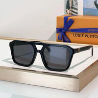 Louis Vuitton Z3120U LV Hit Large Square Sunglasses   ✨