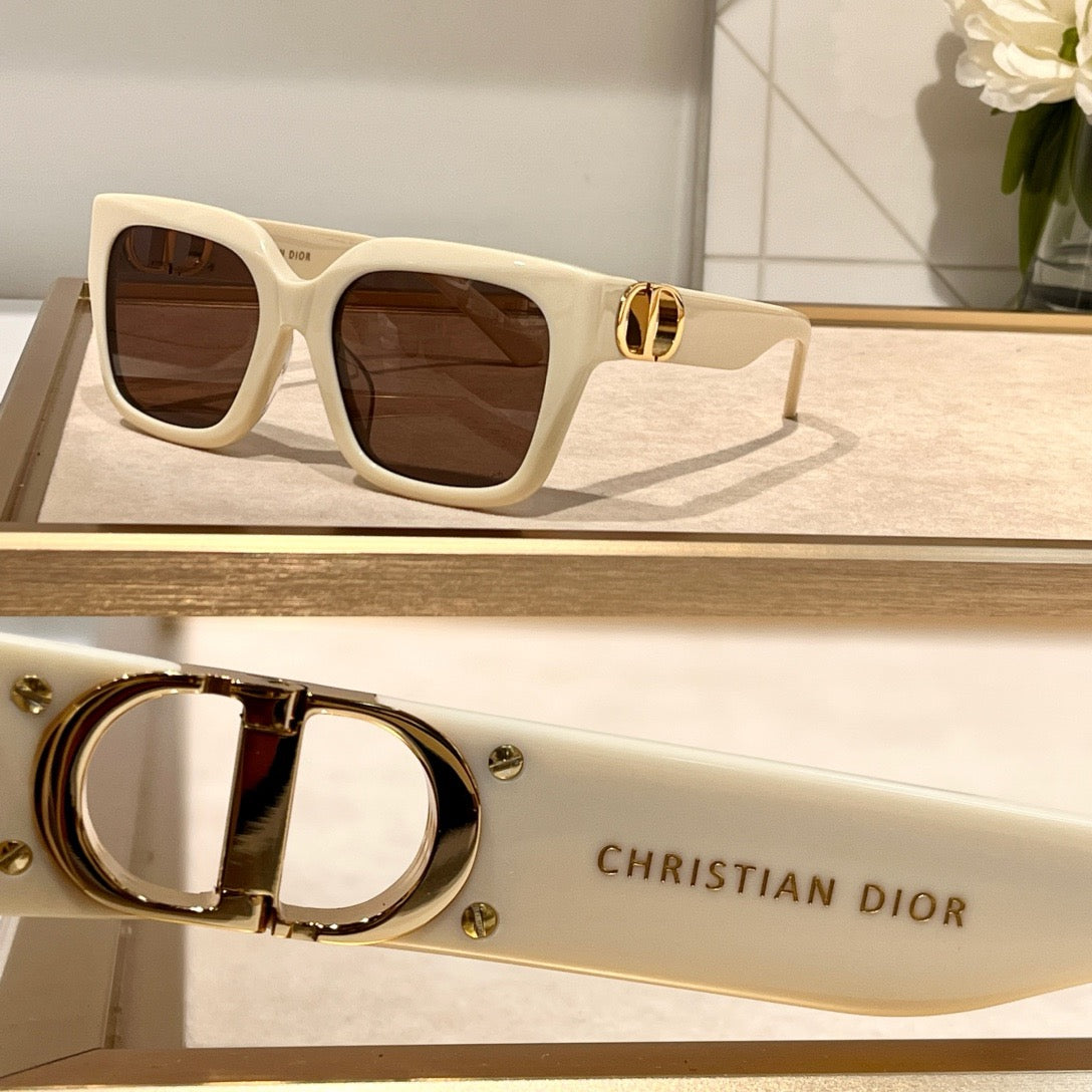 DIOR Sunglasses Dior 30Montaigne S8U Sunglasses✨ - buyonlinebehappy