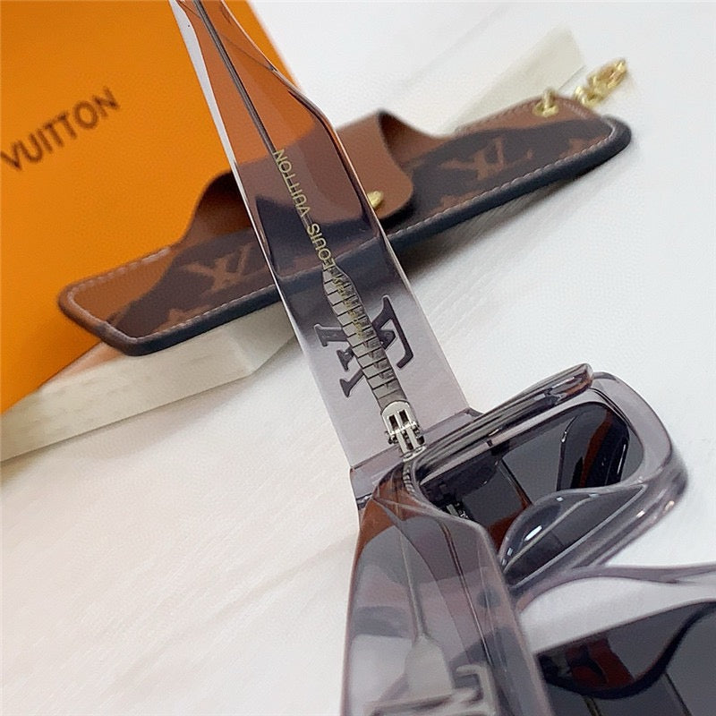 Louis Vuitton Z1579E LV Clash Square Sunglasses ✨