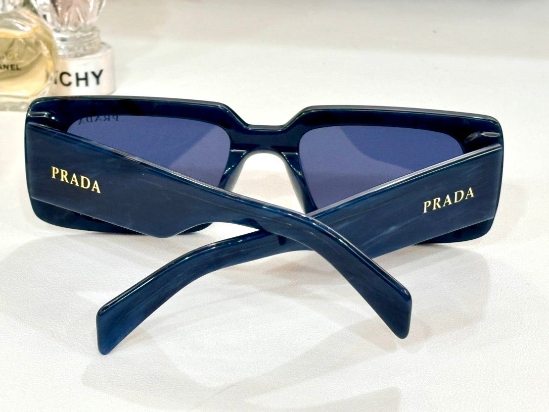 PRADA SPRA07S Sunglasses 🟥