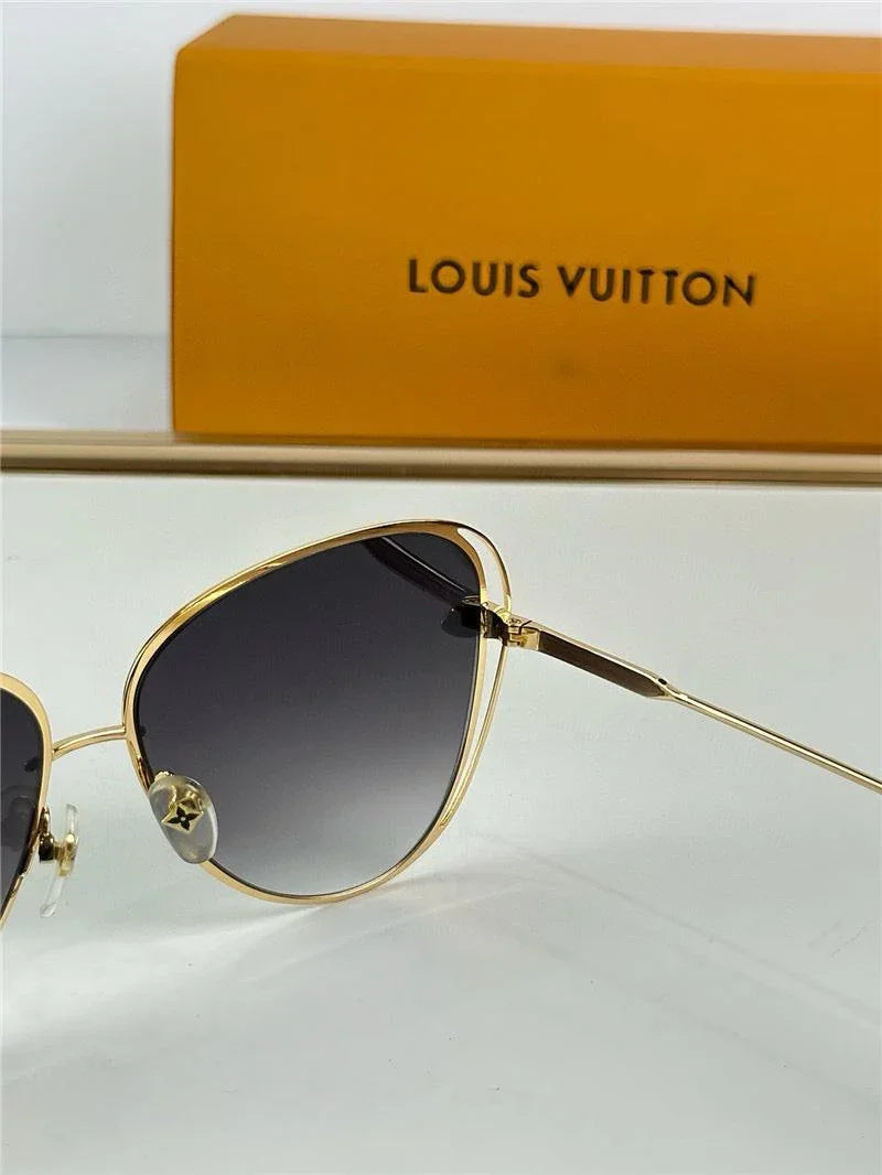 Louis Vuitton Z1305E A Nous Deux Sunglasses ✨ | onlinechics display picture 1