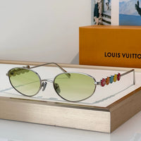 Louis Vuitton Z3179U LV Confetti Oval Sunglasses   ✨