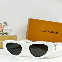 Louis Vuitton Z2181U LV Clash Round Cat Eye Sunglasses ✨