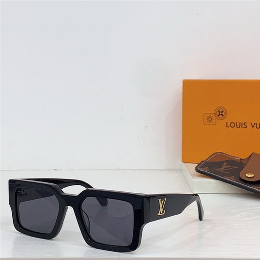 Louis Vuitton Z1579E LV Clash Square Sunglasses ✨