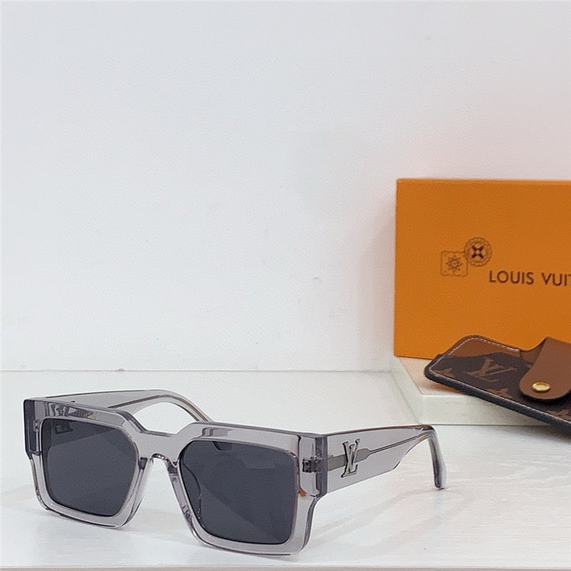 Louis Vuitton Z1579E LV Clash Square Sunglasses ✨