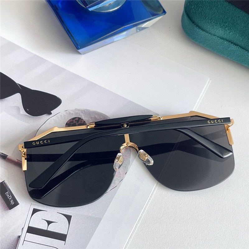 Gucci GG0291S Unisex Sunglasses ✨