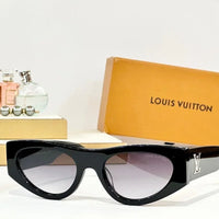 Louis Vuitton Z2181U LV Clash Round Cat Eye Sunglasses ✨